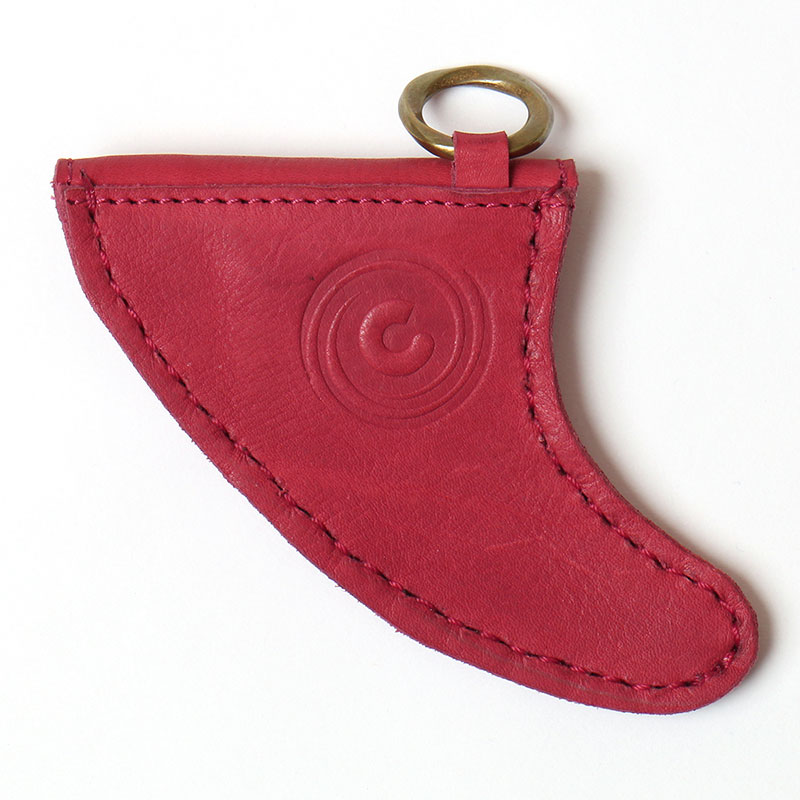 <div align="right">Fin Desigh-Leather Wallet<br />Red ¥5,600+tax</div>
